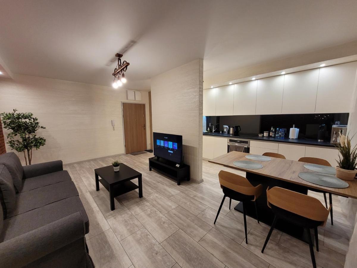 Апартаменты Apartament Mimi Wroclaw-Wysoka , Salon+Sypialania, Parter, Taras Экстерьер фото